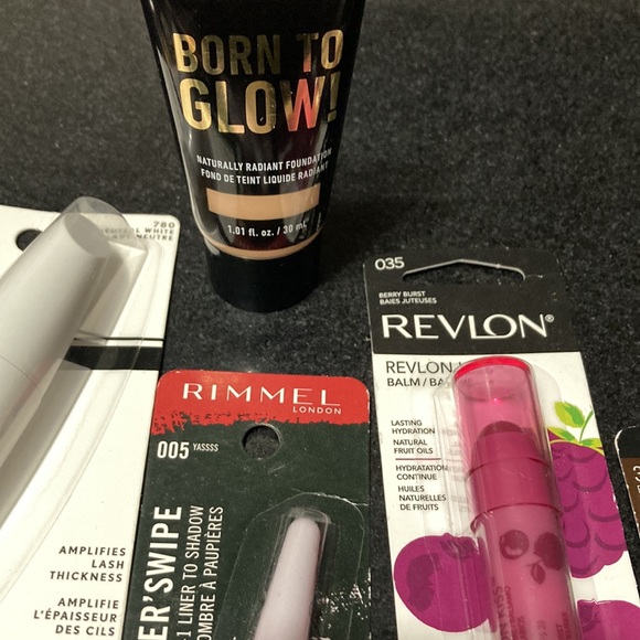 Makeup bundle - Picture 3 of 6